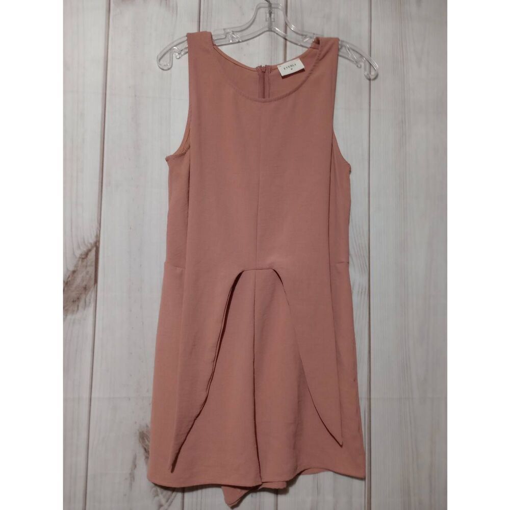 Everly Romper Ladies Medium Mauve Woven Tie‎ Front